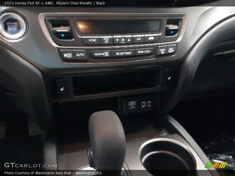 Modern Steel Metallic / Black 2020 Honda Pilot EX-L AWD