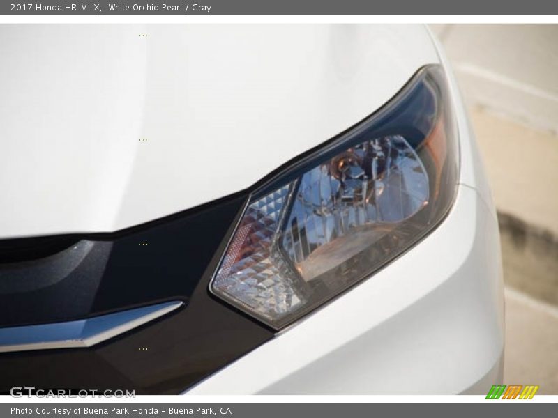 White Orchid Pearl / Gray 2017 Honda HR-V LX