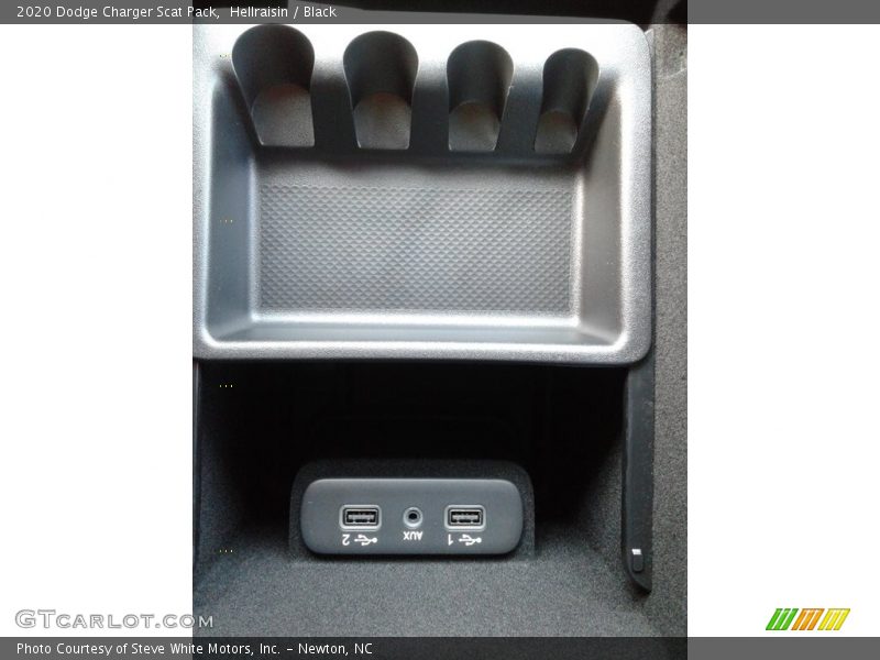 Hellraisin / Black 2020 Dodge Charger Scat Pack