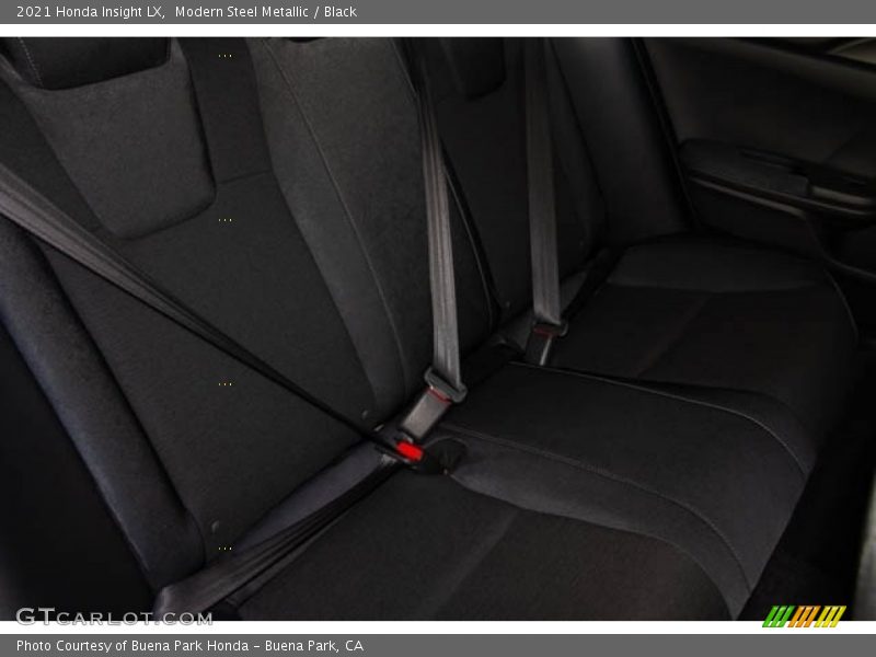 Modern Steel Metallic / Black 2021 Honda Insight LX