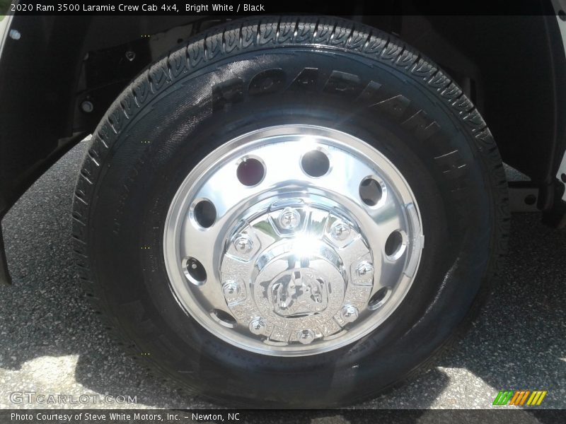Bright White / Black 2020 Ram 3500 Laramie Crew Cab 4x4