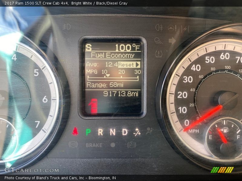 Bright White / Black/Diesel Gray 2017 Ram 1500 SLT Crew Cab 4x4
