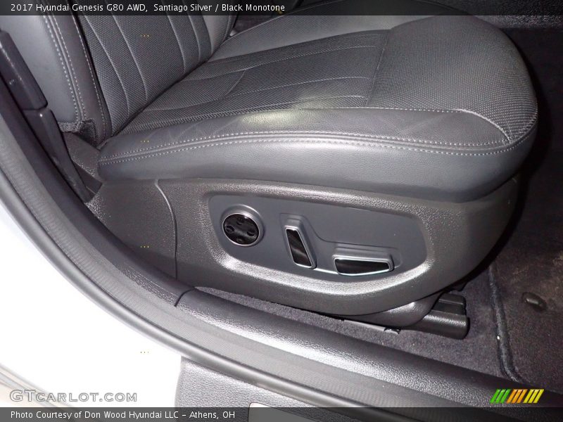 Santiago Silver / Black Monotone 2017 Hyundai Genesis G80 AWD