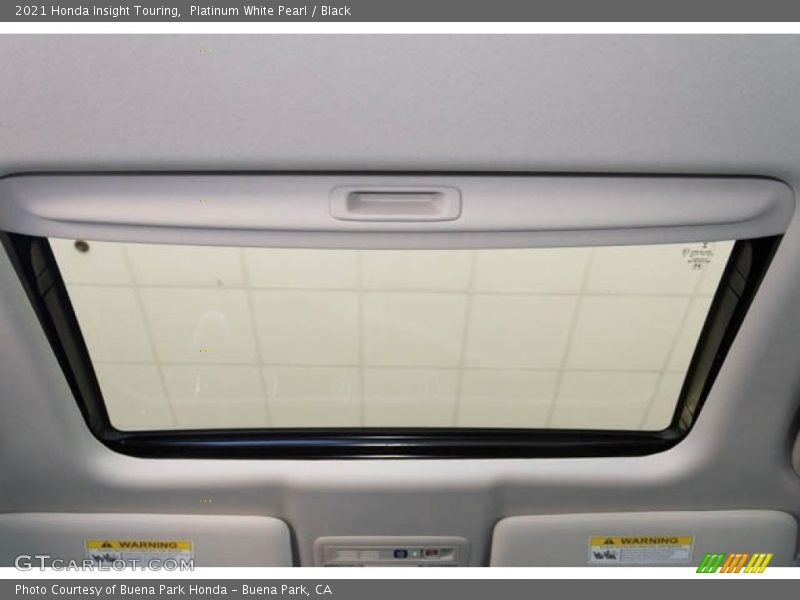 Platinum White Pearl / Black 2021 Honda Insight Touring