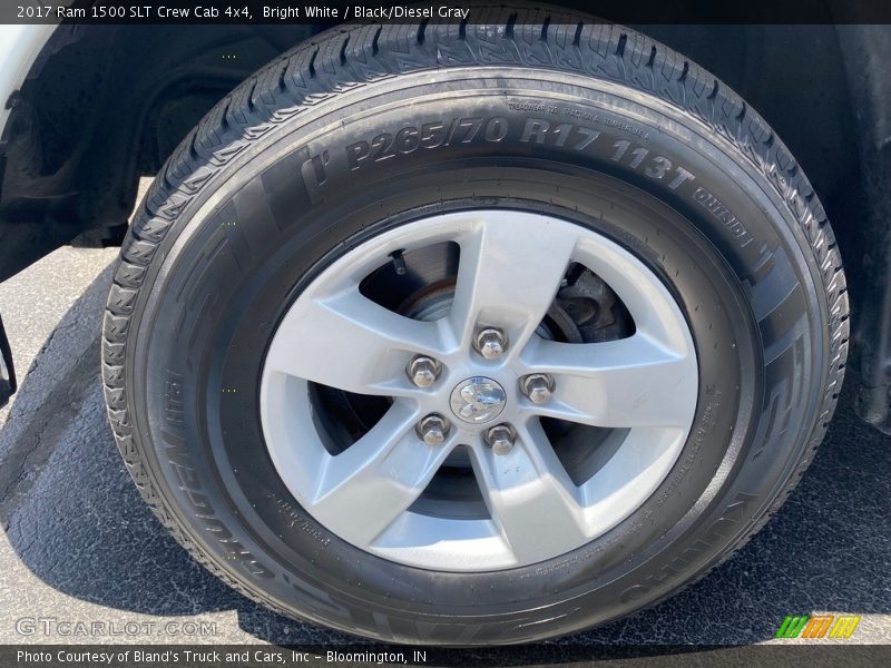 Bright White / Black/Diesel Gray 2017 Ram 1500 SLT Crew Cab 4x4