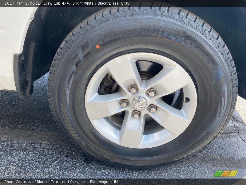 Bright White / Black/Diesel Gray 2017 Ram 1500 SLT Crew Cab 4x4