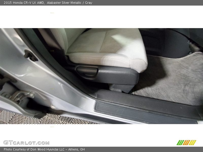 Alabaster Silver Metallic / Gray 2015 Honda CR-V LX AWD