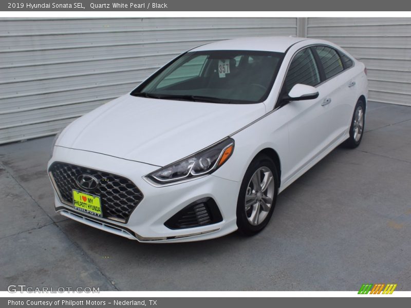 Quartz White Pearl / Black 2019 Hyundai Sonata SEL