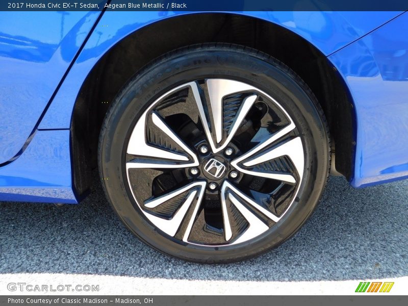 Aegean Blue Metallic / Black 2017 Honda Civic EX-T Sedan