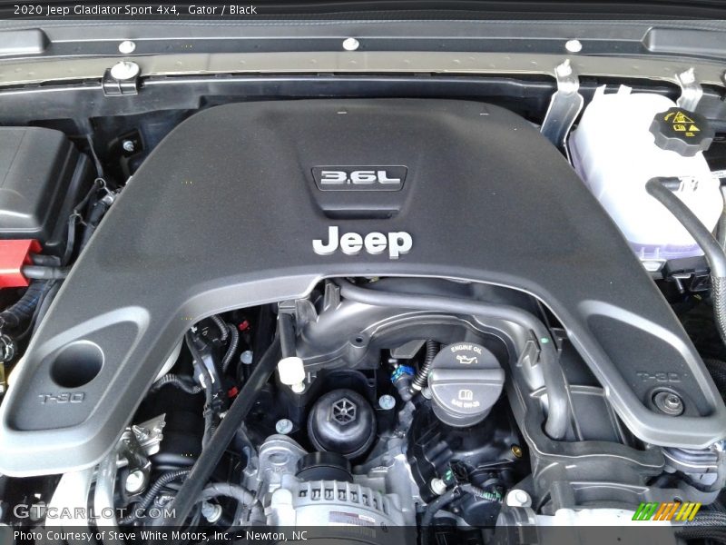 Gator / Black 2020 Jeep Gladiator Sport 4x4