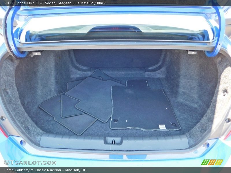 Aegean Blue Metallic / Black 2017 Honda Civic EX-T Sedan
