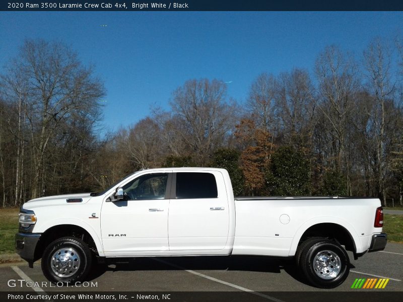 Bright White / Black 2020 Ram 3500 Laramie Crew Cab 4x4