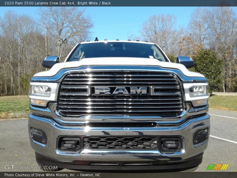 Bright White / Black 2020 Ram 3500 Laramie Crew Cab 4x4