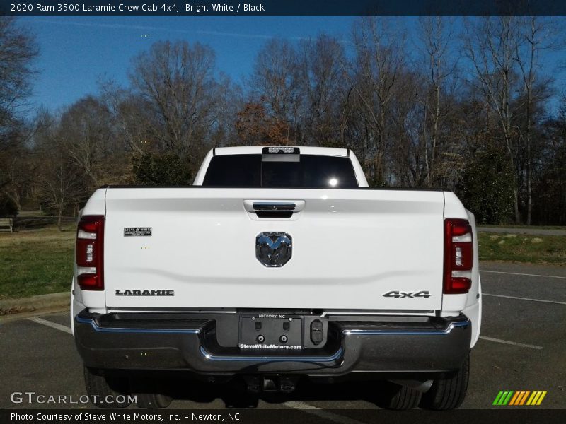 Bright White / Black 2020 Ram 3500 Laramie Crew Cab 4x4