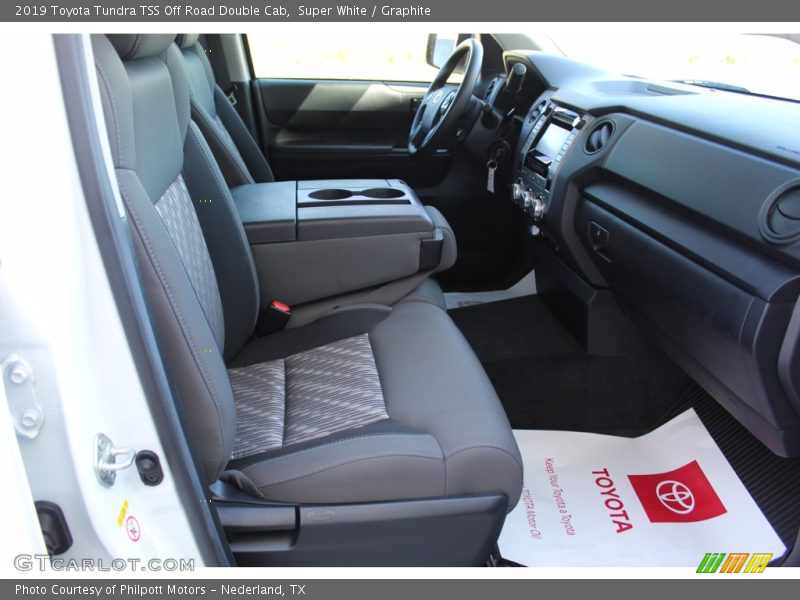 Super White / Graphite 2019 Toyota Tundra TSS Off Road Double Cab
