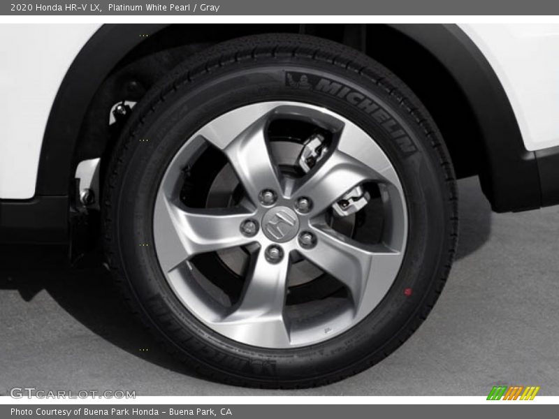 Platinum White Pearl / Gray 2020 Honda HR-V LX