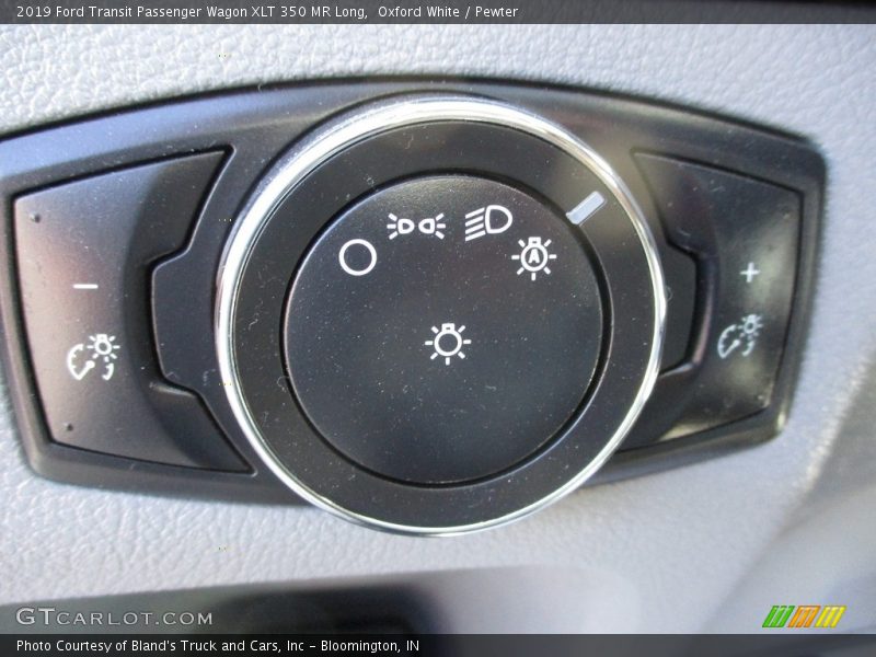Oxford White / Pewter 2019 Ford Transit Passenger Wagon XLT 350 MR Long