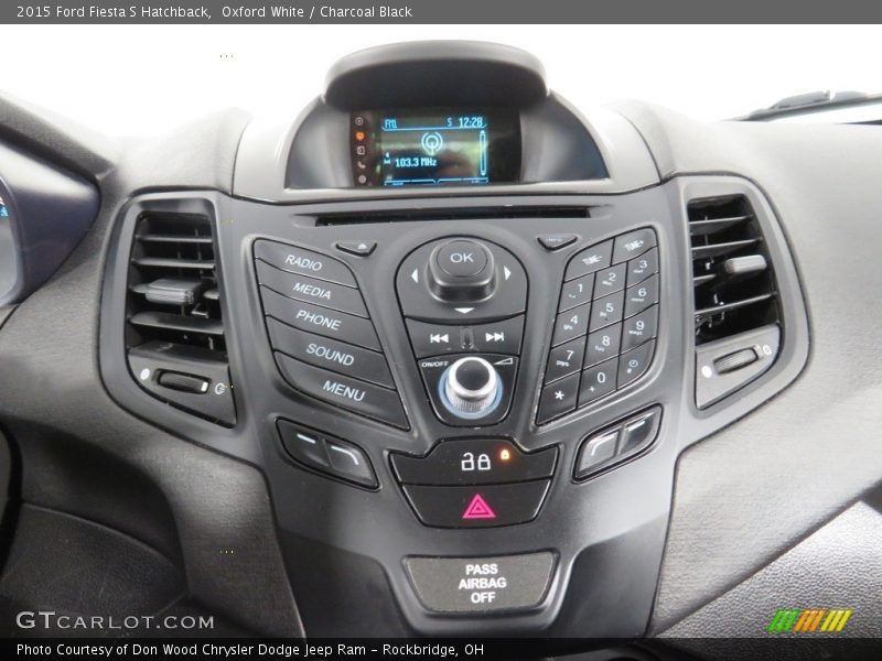 Controls of 2015 Fiesta S Hatchback