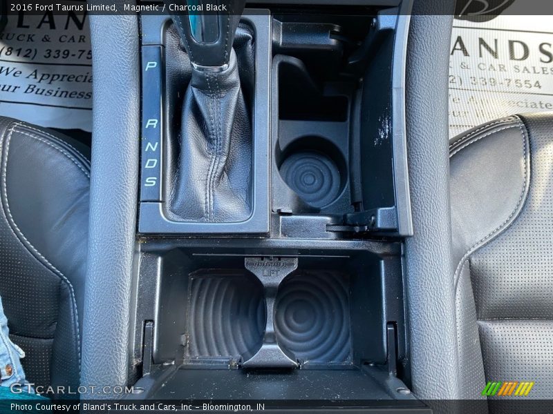 Magnetic / Charcoal Black 2016 Ford Taurus Limited