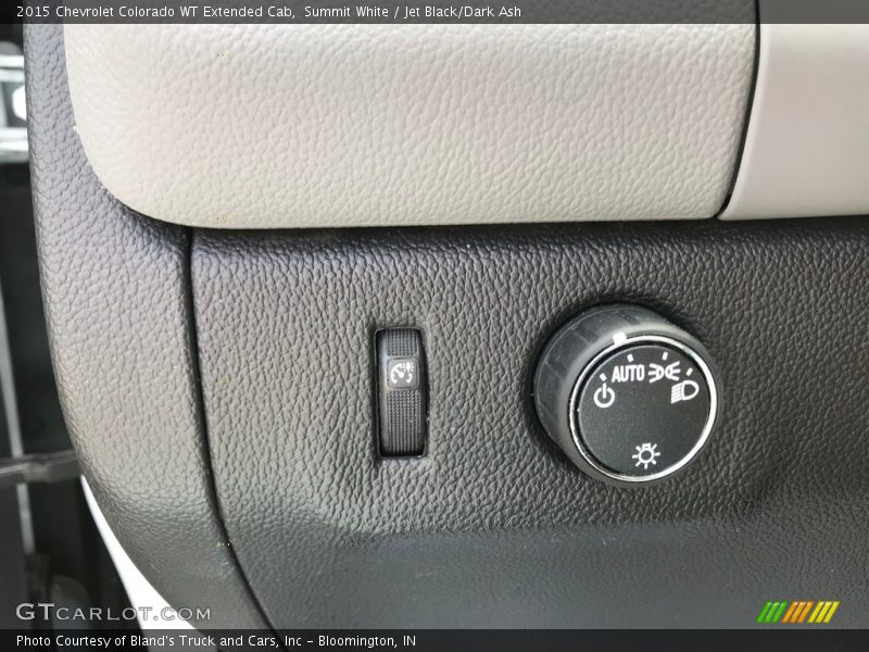 Summit White / Jet Black/Dark Ash 2015 Chevrolet Colorado WT Extended Cab