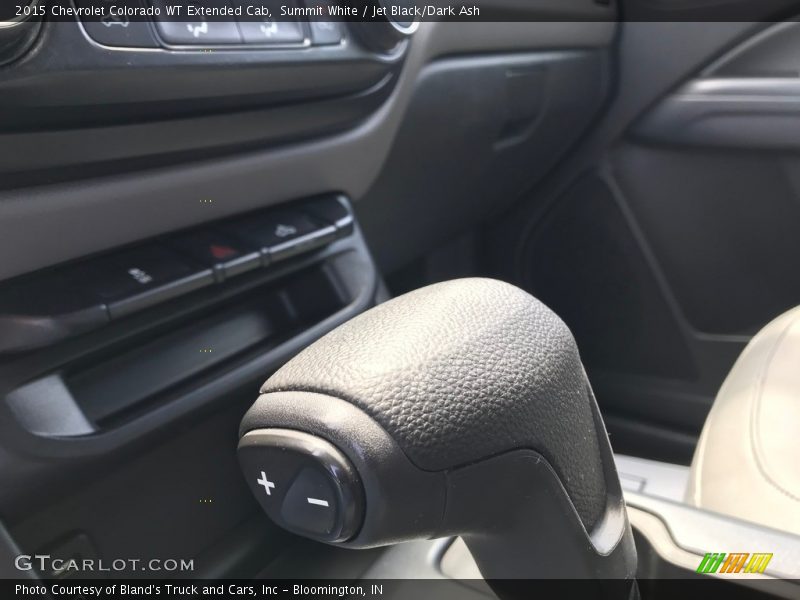 Summit White / Jet Black/Dark Ash 2015 Chevrolet Colorado WT Extended Cab