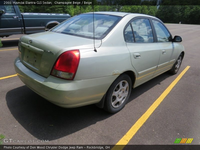 Champagne Beige / Beige 2003 Hyundai Elantra GLS Sedan