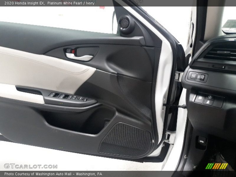 Platinum White Pearl / Ivory 2020 Honda Insight EX