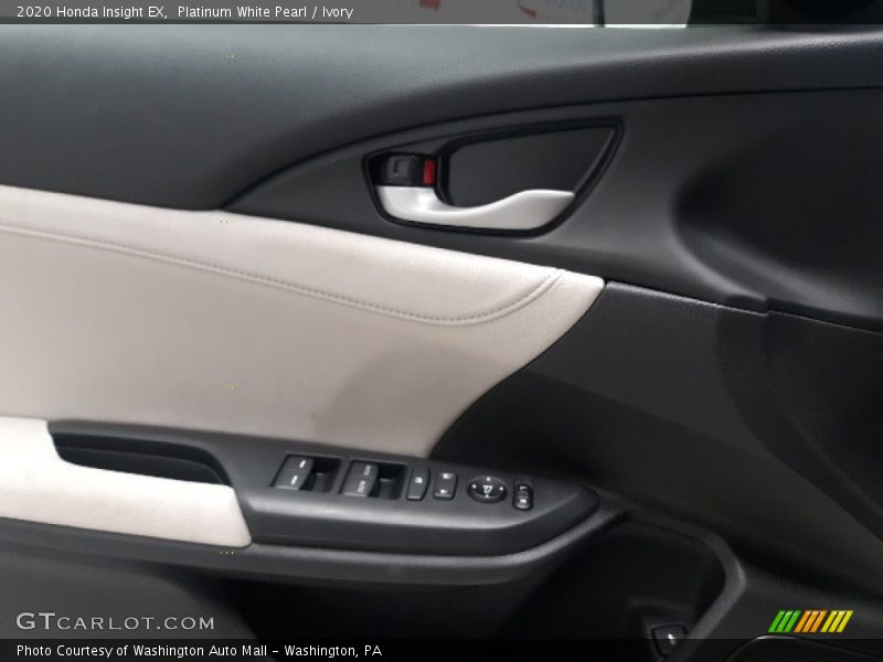 Platinum White Pearl / Ivory 2020 Honda Insight EX