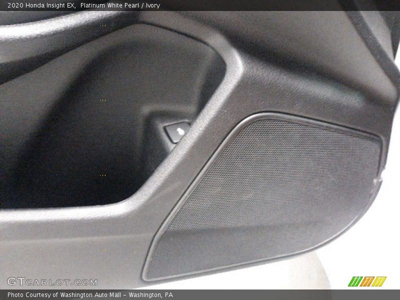 Platinum White Pearl / Ivory 2020 Honda Insight EX