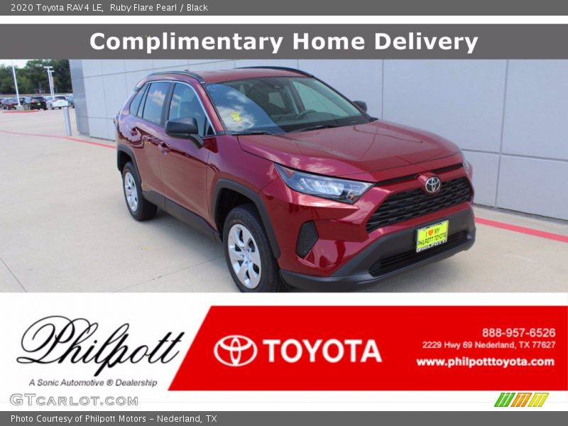 Ruby Flare Pearl / Black 2020 Toyota RAV4 LE