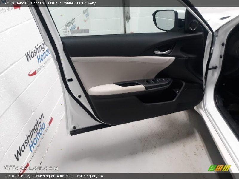 Platinum White Pearl / Ivory 2020 Honda Insight EX