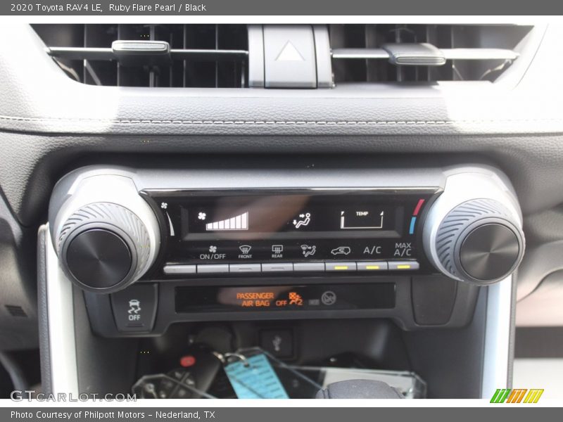 Ruby Flare Pearl / Black 2020 Toyota RAV4 LE