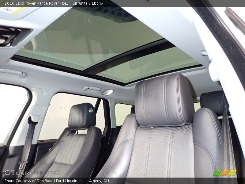 Fuji White / Ebony 2016 Land Rover Range Rover HSE