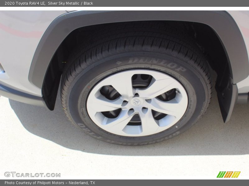 Silver Sky Metallic / Black 2020 Toyota RAV4 LE