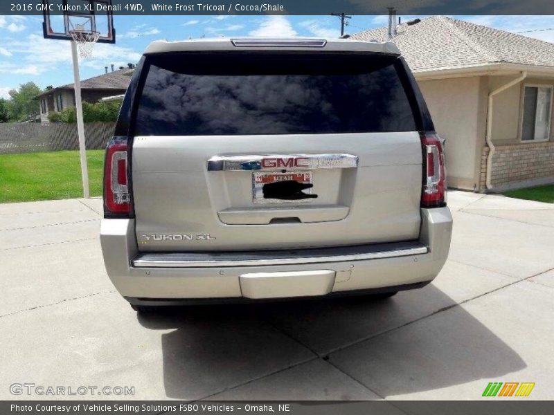 White Frost Tricoat / Cocoa/Shale 2016 GMC Yukon XL Denali 4WD