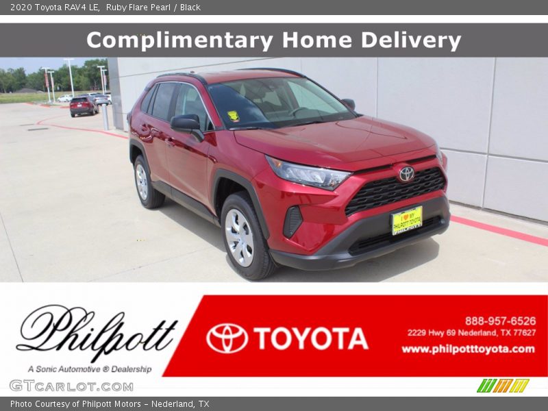 Ruby Flare Pearl / Black 2020 Toyota RAV4 LE