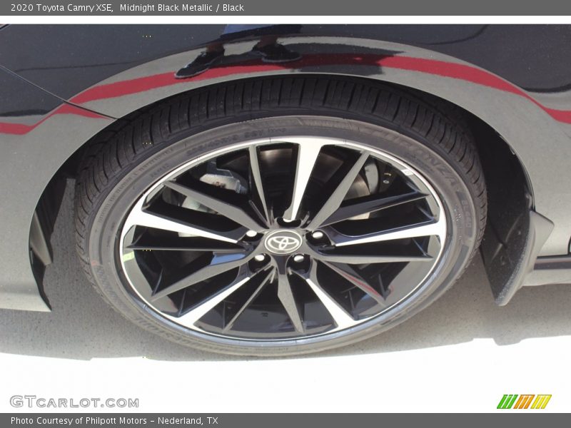 Midnight Black Metallic / Black 2020 Toyota Camry XSE