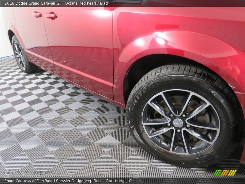 Octane Red Pearl / Black 2018 Dodge Grand Caravan GT