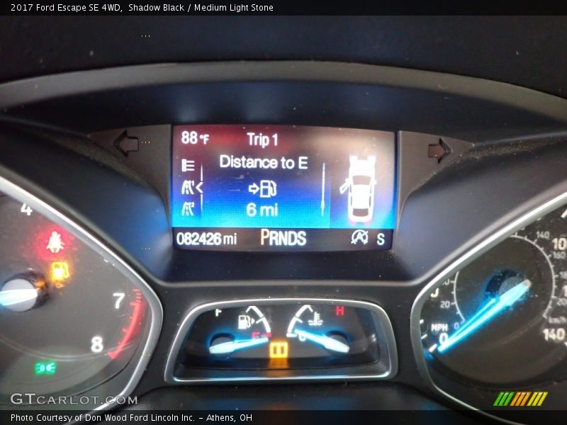 Shadow Black / Medium Light Stone 2017 Ford Escape SE 4WD