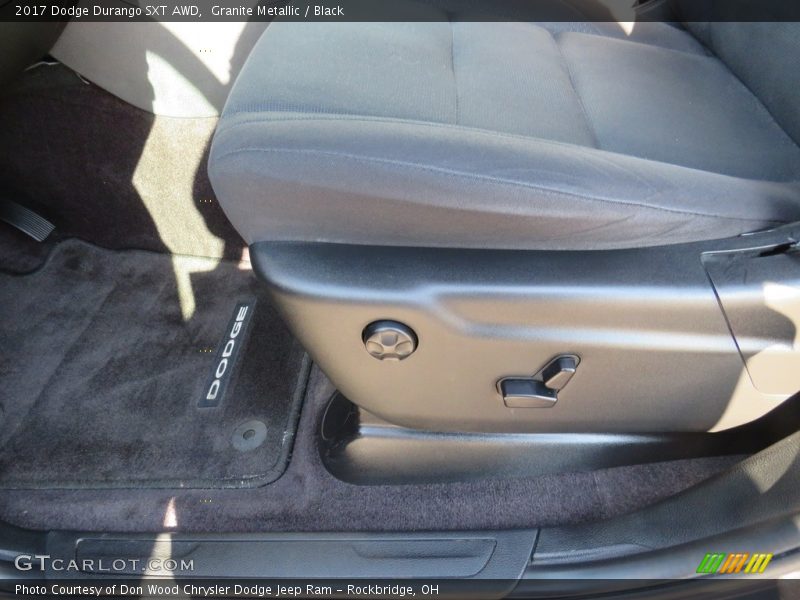 Granite Metallic / Black 2017 Dodge Durango SXT AWD