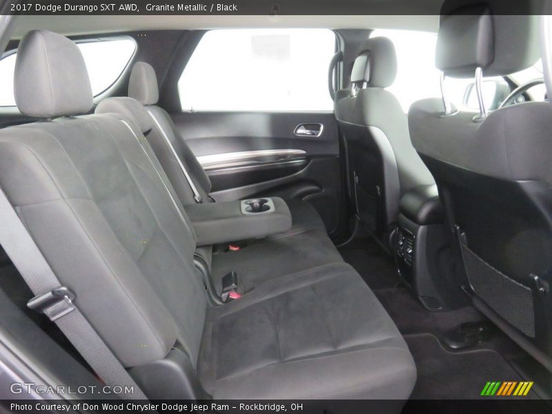 Granite Metallic / Black 2017 Dodge Durango SXT AWD