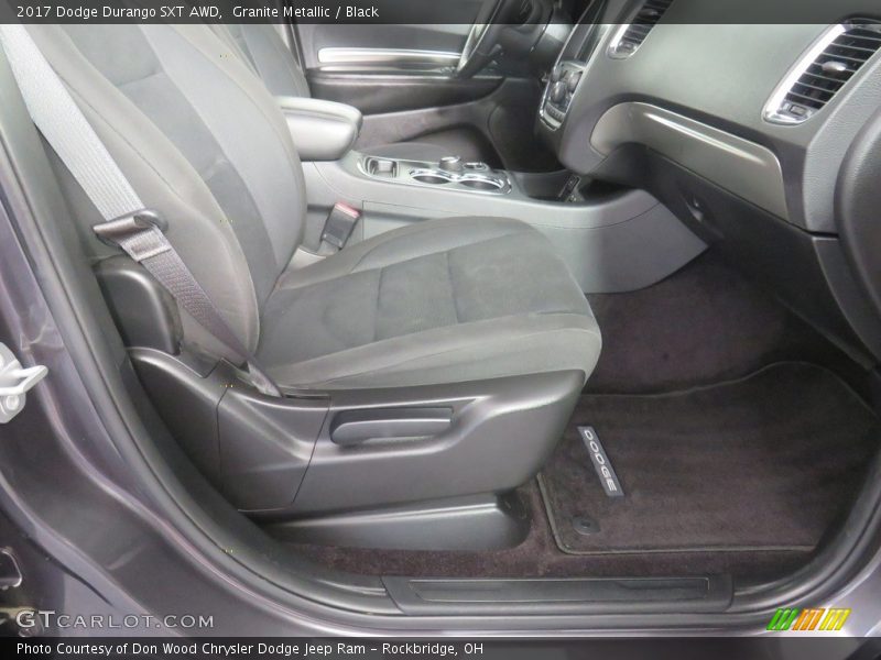 Granite Metallic / Black 2017 Dodge Durango SXT AWD