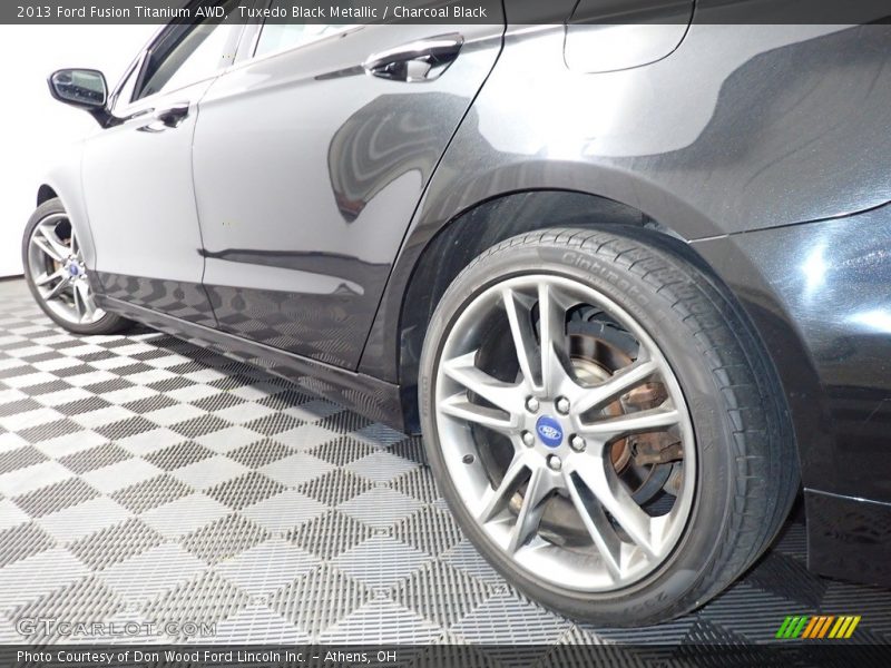 Tuxedo Black Metallic / Charcoal Black 2013 Ford Fusion Titanium AWD