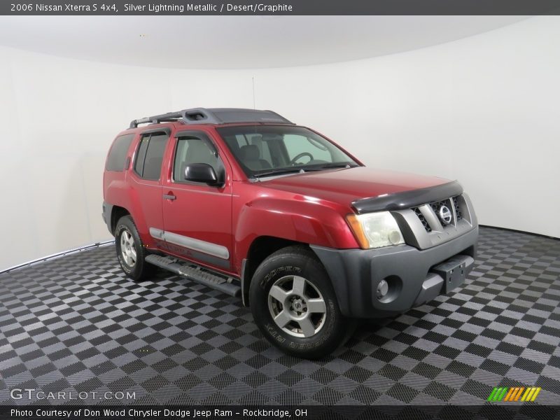 Silver Lightning Metallic / Desert/Graphite 2006 Nissan Xterra S 4x4