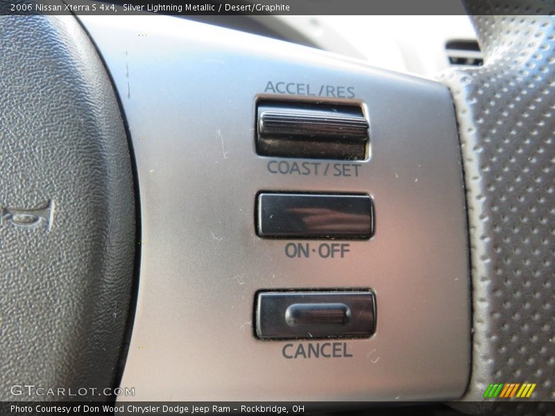 Silver Lightning Metallic / Desert/Graphite 2006 Nissan Xterra S 4x4