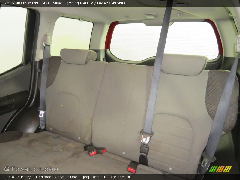 Silver Lightning Metallic / Desert/Graphite 2006 Nissan Xterra S 4x4
