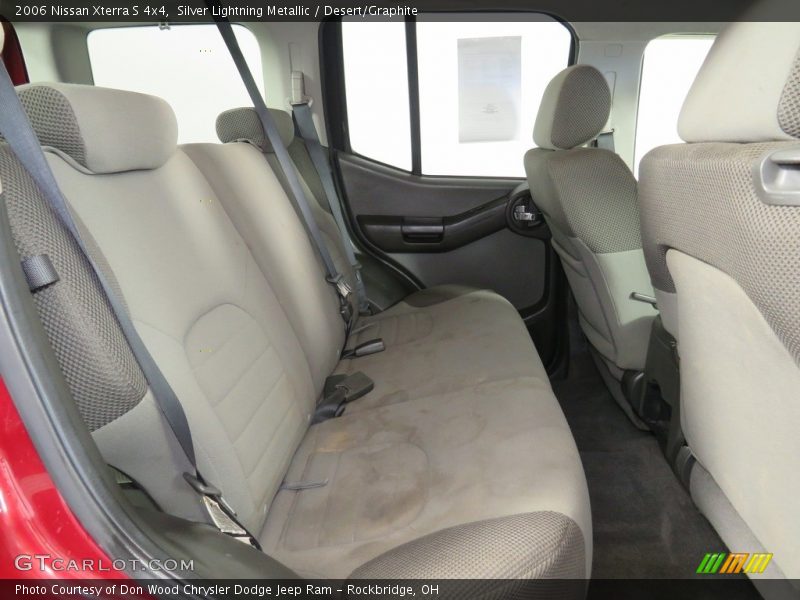 Silver Lightning Metallic / Desert/Graphite 2006 Nissan Xterra S 4x4