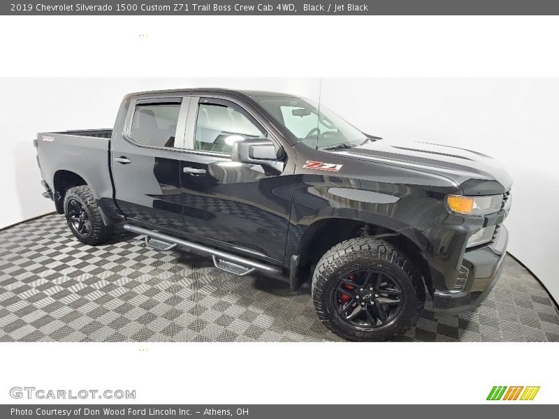 Black / Jet Black 2019 Chevrolet Silverado 1500 Custom Z71 Trail Boss Crew Cab 4WD