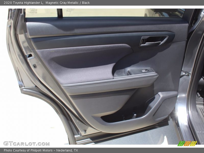Magnetic Gray Metallic / Black 2020 Toyota Highlander L