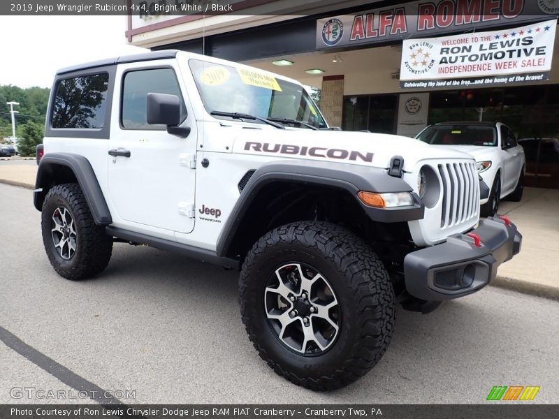 Bright White / Black 2019 Jeep Wrangler Rubicon 4x4